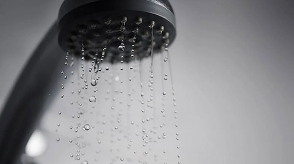 Cách tăng áp lực nước không cần máy bơm