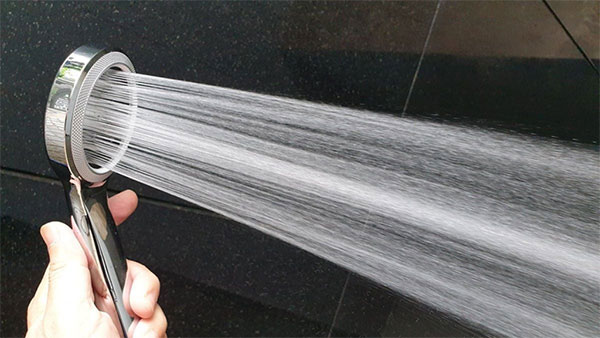 Cách tăng áp lực nước vòi sen 