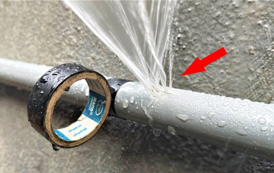 Cách vá ống nước bị thủng​