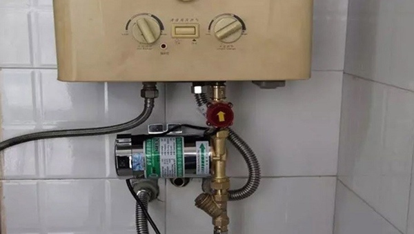 Khi nào nên lắp bơm tăng áp cho bình nóng lạnh